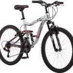 Mongoose Ledge 2.1 Mountain Bike. 24 - Inch Wheels. 21 Speeds. Boys Frame. Silver/Red