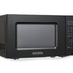 Black + Decker - 0.7 Cu. ft. Countertop 700W Black Microwave