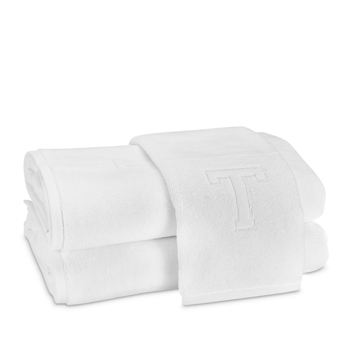 f88b1d8160d4fa8a812b21f6c6e3138558c59308966a31b39e225354572bf2e6.jpg Matouk Auberge Fingertip Towel - Image 1