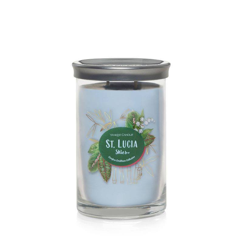 f89bb2140960e576ada00852446090127133938a3d8101dd406286477c8c8b55.jpg Signature Caribbean 20oz St Lucia Skies - Yankee Candle - Image 1