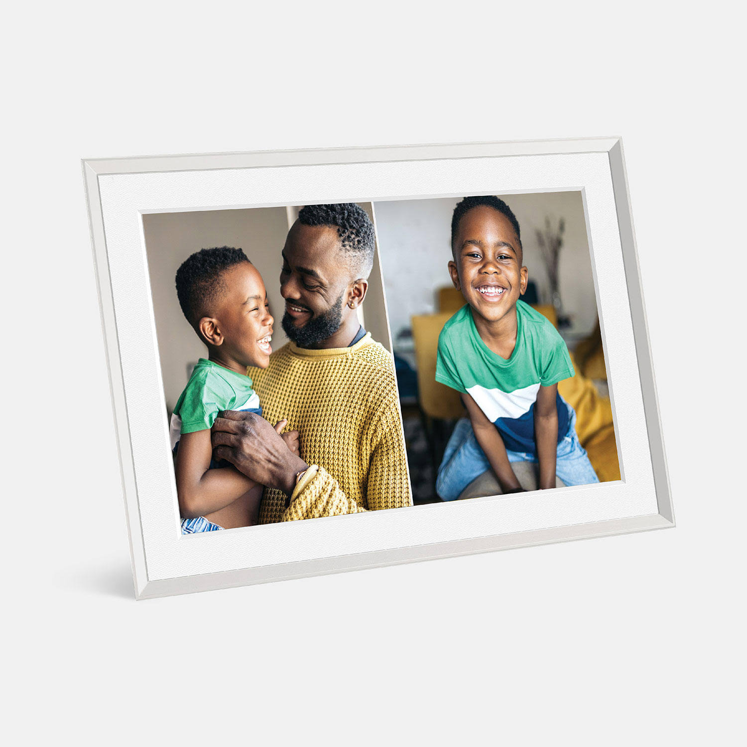 fab4f77aa7985b540451ff7a9768c75900651d3c8c2f8f0aa85631c0396f8216.jpg Aura Frames Digital Photo Frame, Cooper Clay, White - Image 1