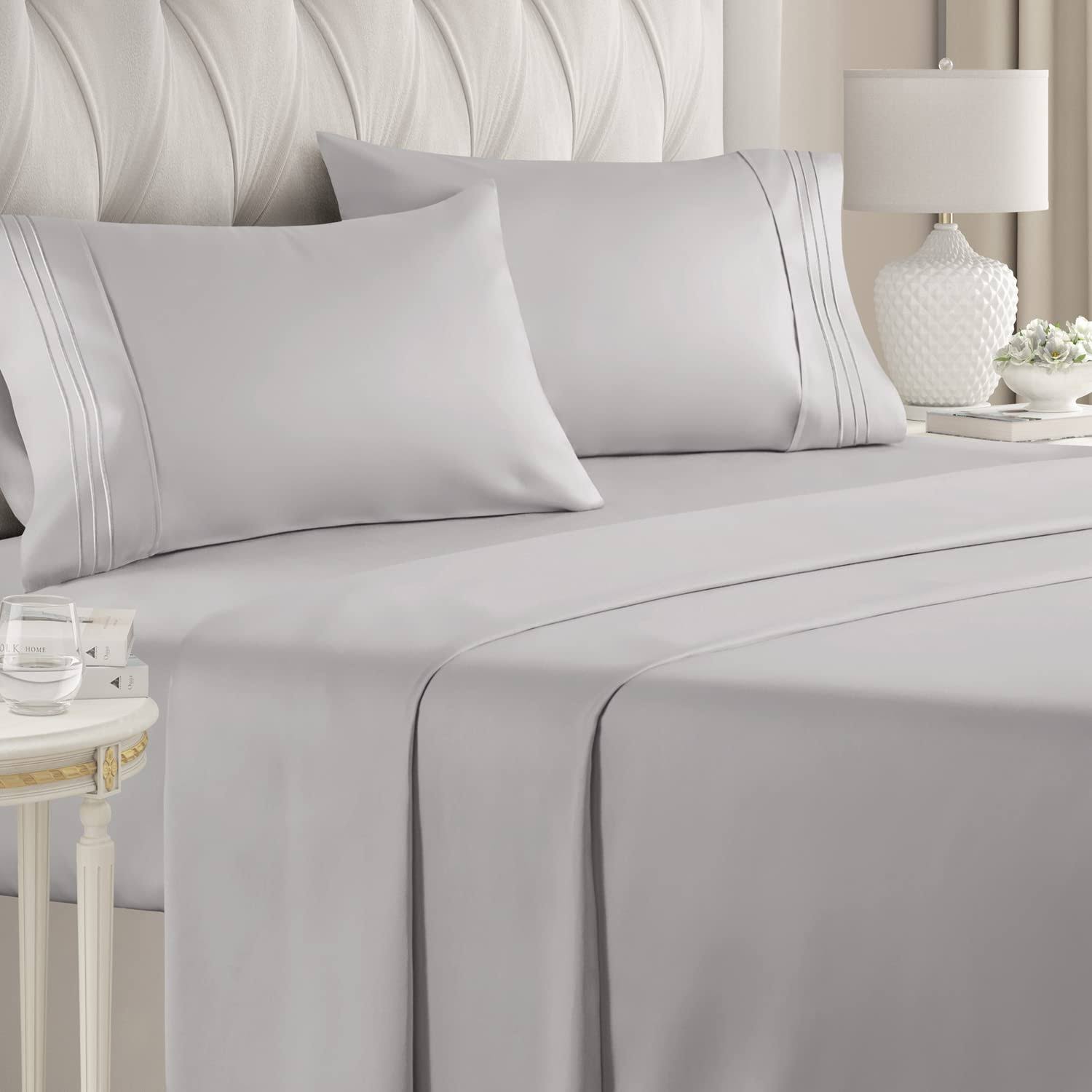 fb46c4aeca96e353b3a304abb2f417929bb42dcc433ef80e4cdbb2eaf18e4c64.jpg King Size 4 Piece Sheet Set - Comfy Breathable & Cooling Sheets - Hotel Luxury Bed Sheets for Women & Men - Deep Pockets, Easy-Fit, Soft & Wrinkle - Image 1