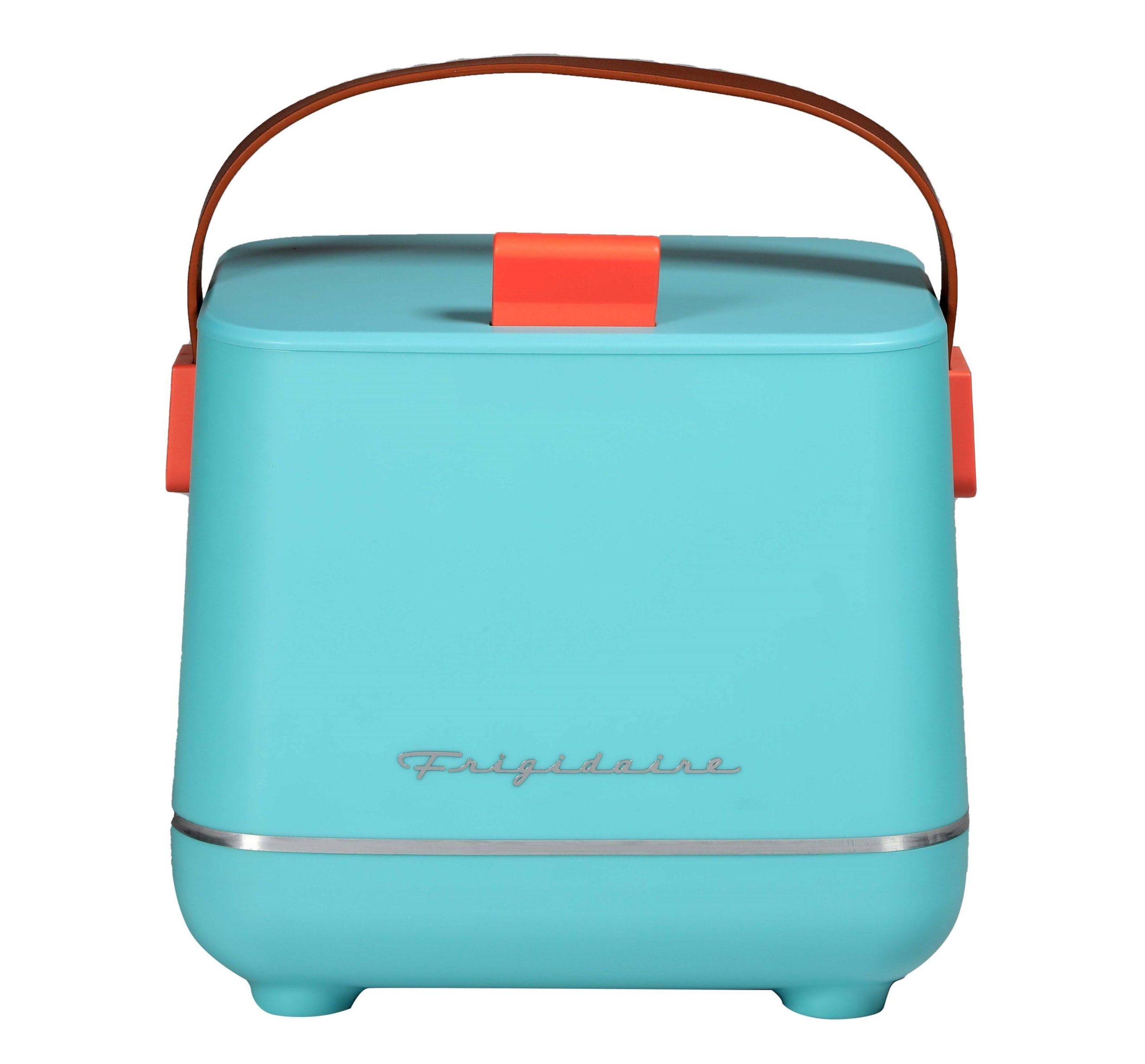 fbfa3e291cd63de15ee9c5751e473bf8cb1733f993cb78f75dbc355450bf2350.jpg Frigidaire 6-Can Retro Top-Opening Portable Beverage Mini Fridge/Cooler Color/Finish: Blue - Image 1