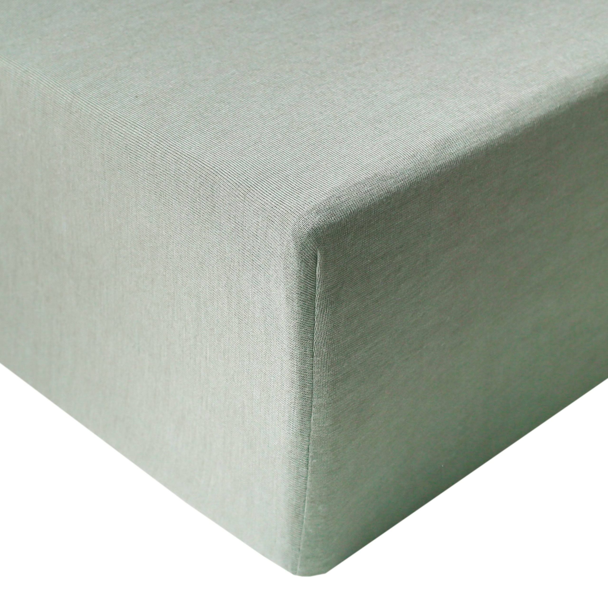 fd5ef0ef3d171c870566eb1da22823626917553a914d118abf4d7b999855b7ae.jpg Copper Pearl Briar Premium Fitted Crib Sheet - Image 1