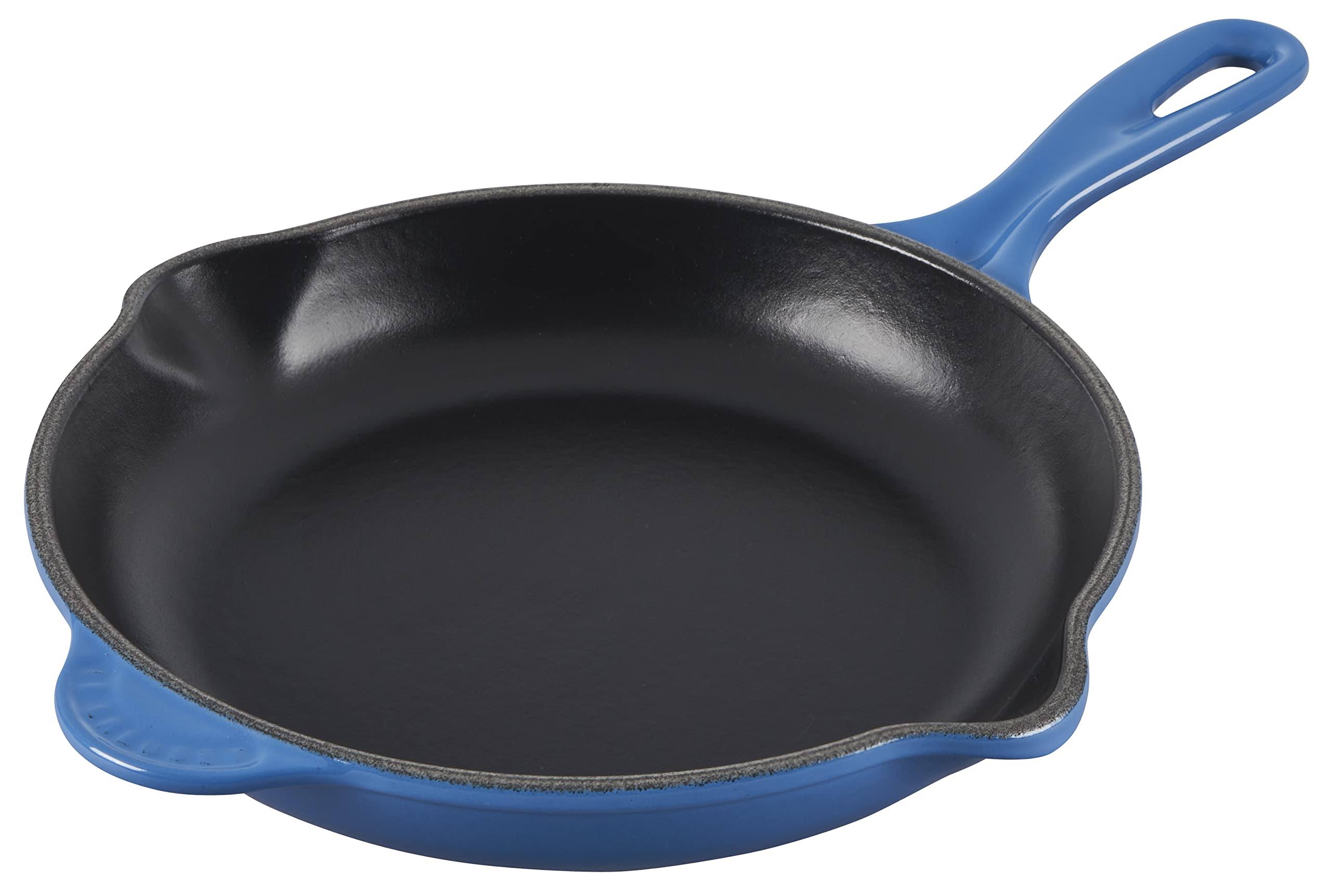 fe7ccd9eff68e139b1875b59c0dcd5670d1dc86a59a23c6c99a42f23a820f8bf.jpg Le Creuset 9" Cast Iron Skillet - Marseille - Image 1