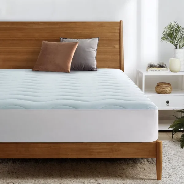 SertaPedic Cool, Fresh & Clean Quilted Comfort Mattress Pad, King, White