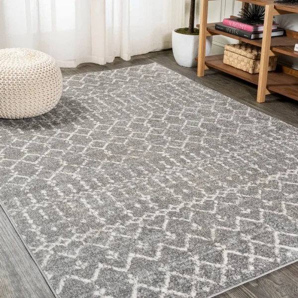 Jonathan Y Moroccan Hype Boho Vintage Diamond Gray/Ivory 4 ft. x 6 ft. Area Rug