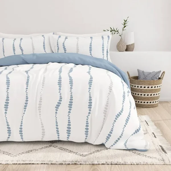 Home Collection Premium Ultra Soft Urban Vibe Pattern 2 Piece Reversible Duvet Cover Set, Twin/Twin Extra Long - Navy