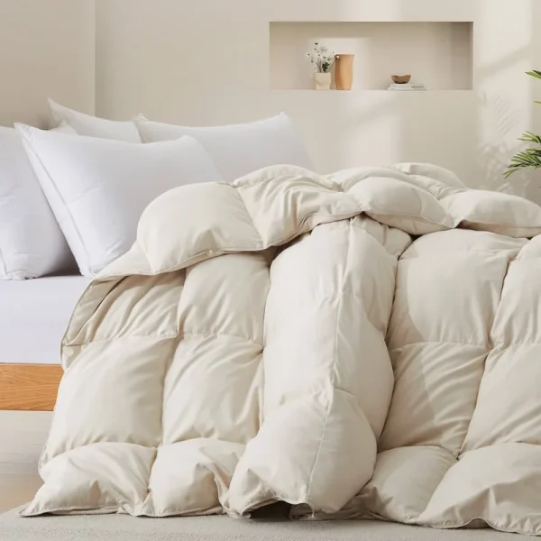 Peace Nest All-Season Down Feather Duvet Insert Comforter in Cream, California King