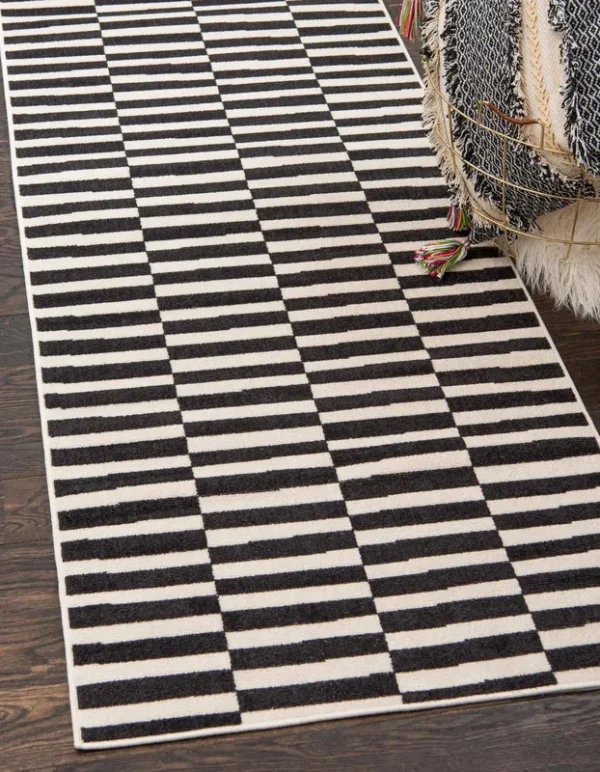 Unique Loom Williamsburg 12 ft Runner Black Area Rug