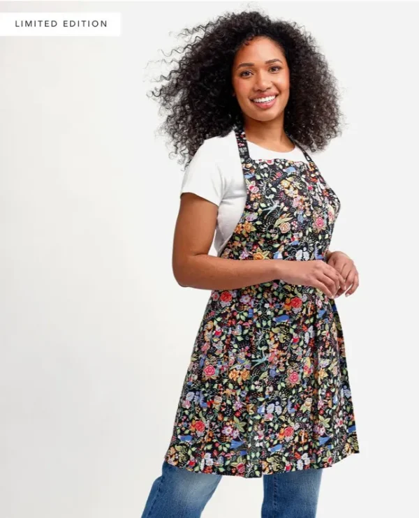 Vera Bradley Disney Apron (Regular)