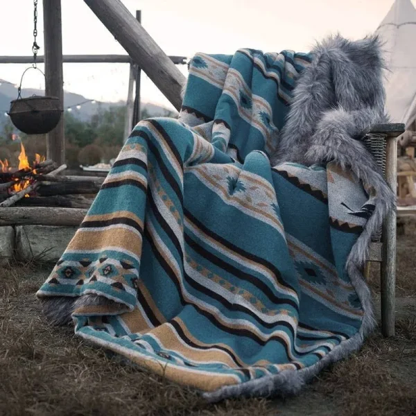Aztec Faux Fur Blanket - Anifurry Grey+Turquoise / Queen 90"x90"