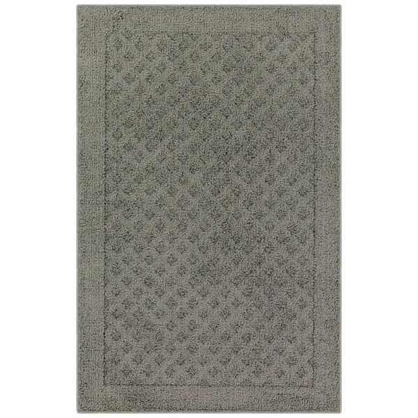 Mainstays Dylan Solid Diamond Traditional Pewter Gray Indoor Accent Rug, 2'6"x3'10"