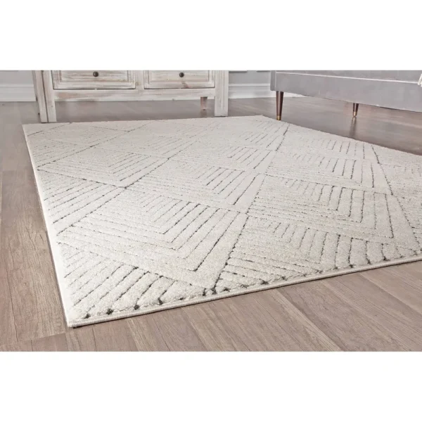 CosmoLiving by Cosmopolitan Area Rug, 5'0"x7'6", Alabaster