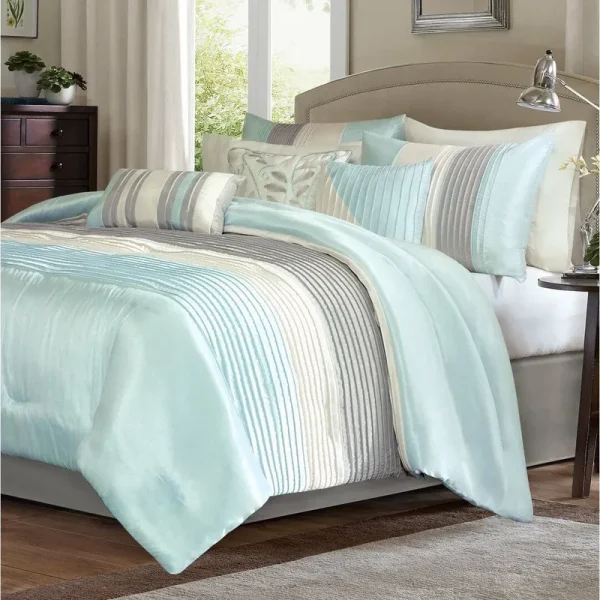 Charlton Home Morell Comforter Set Size: King Comforter + 6 Additional Pieces Color: Aqua