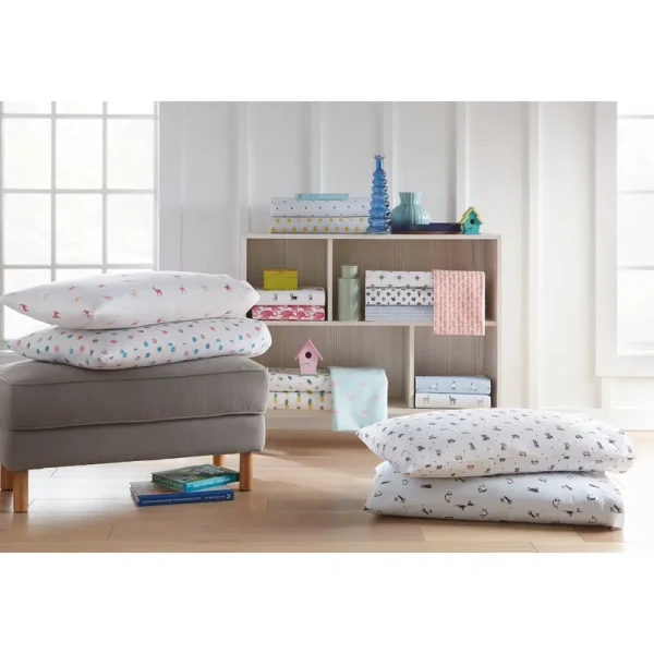 Poppy & Fritz Skateboarding Bulldogs Grey 3-Piece Cotton Sheet Set, Twin
