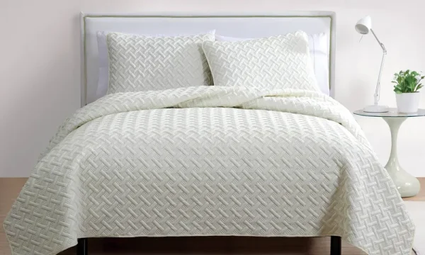 VCNY Nina Embossed 3-Piece Quilt Set Full/Queen - Ivory
