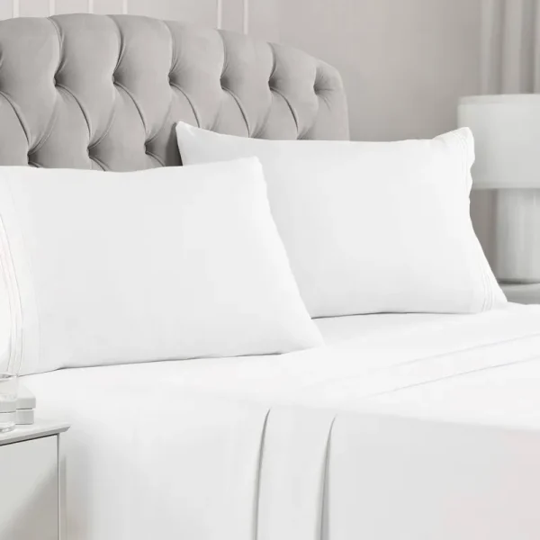 Mellanni King Size Sheets Set - 4 PC Iconic Collection Bedding Sheets & Pillowcases - Hotel Luxury, Soft, Cooling Bed Sheets - Deep Pocket Up to 16"