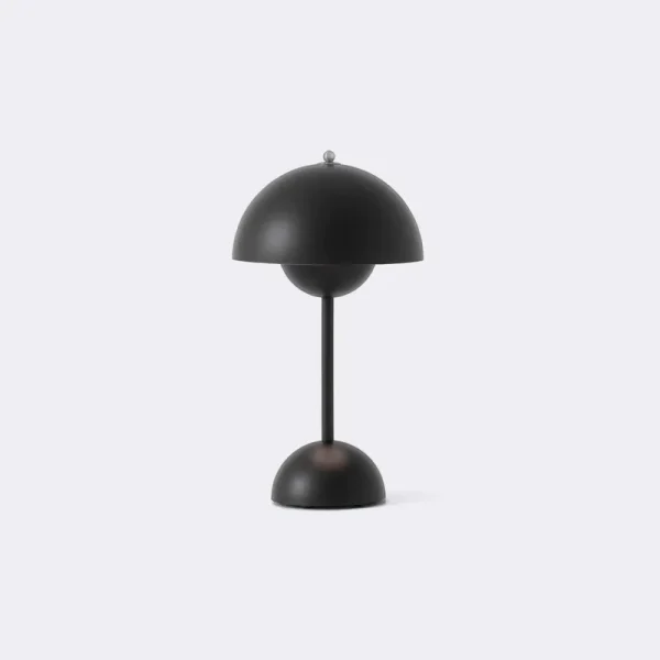 &Tradition Flowerpot Table Lamp Portable VP9 Matt Black