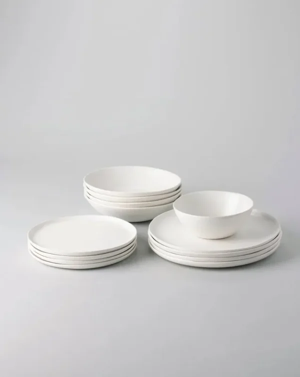 Fable Base Dinnerware Set in Speckled White
