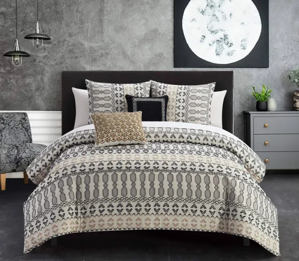Chic Home Gabriella 5 Piece Comforter Set, King - Beige