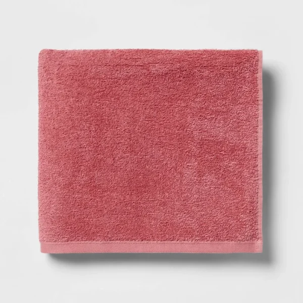 Everyday Bath Towel Pink - Room Essentials