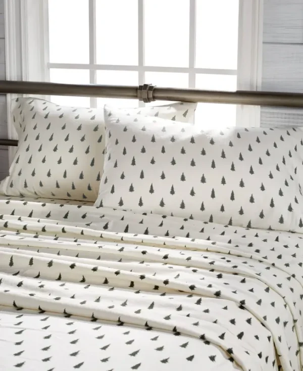 G.H. Bass & Co. Spruce Tree Print Cotton Flannel Sheet Set, King - Forest Green