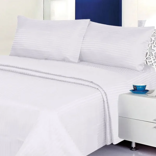Deluxe 4 Piece Microfiber Sheet Set (Queen, White)