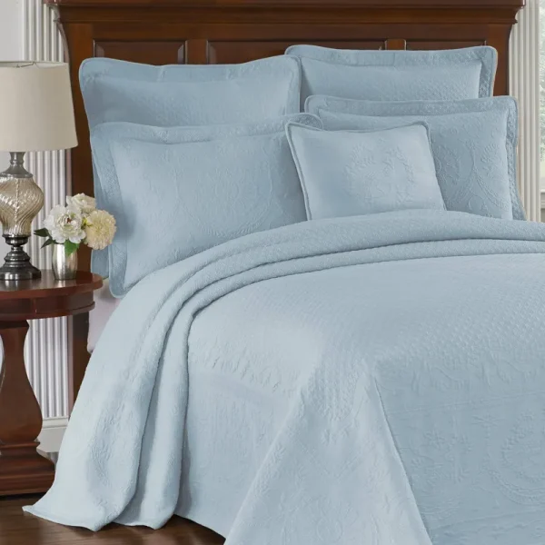 Historic Charleston Blue King Charles Matelasse Bedspread