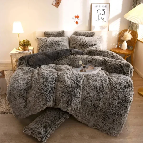 XeGe 3 Pieces Fluffy Plush Duvet Cover Set, Luxury Shaggy Comforter Cover with 2 Pillow Covers, Ultra Soft Faux Fur Bedding Set Velvet, Zipper Closure