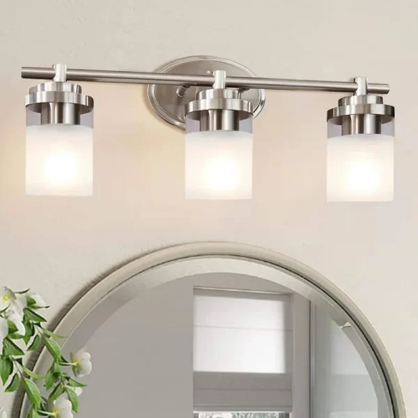 Cedar Hill 3-Light Vanity Light in Silver 412305
