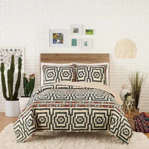 Justina Blakeney Hypnotic Quilt Set Full/Queen Black 3 Piece