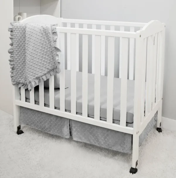 American Baby Company Heavenly Soft Minky Dot 3-Piece Mini/Portable Crib Bedding Set, Grey