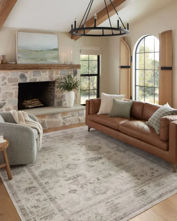 Magnolia Home by Joanna Gaines x Loloi 5'3" 7'6" Silver/Dove Millie MIE-01 Area Rug