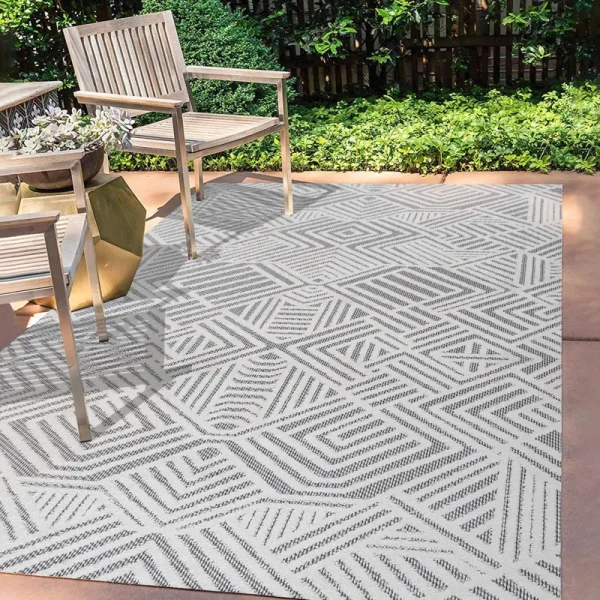 Jonathan Y Jordan High-Low Pile Art Deco Geometric Indoor/Outdoor Area Rug - White/Black - 3x5 Feet