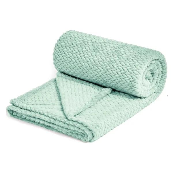 NEWCOSPLAY Super Soft Throw Blanket Mint Premium Silky Flannel Fleece Leaves Pattern Lightweight Bed Blanket All Season Use (Min
