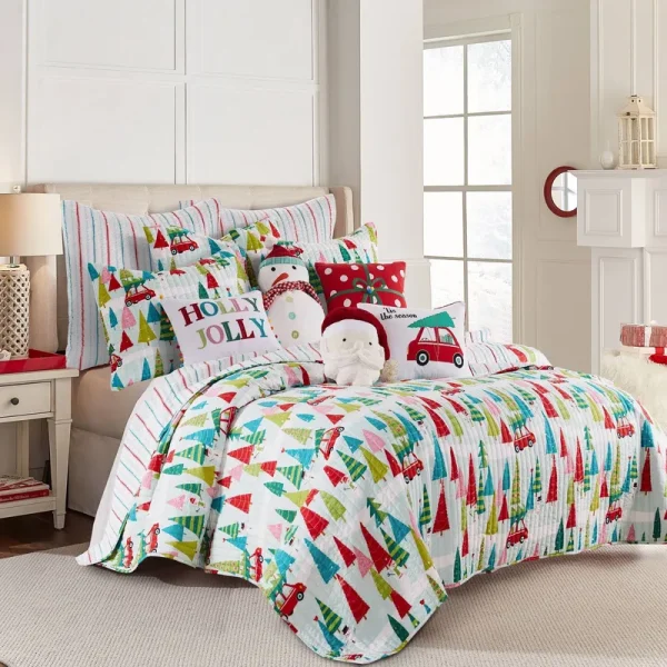 Levtex Home Merry Bright Holly Jolly Quilt, Full/Queen - Multi