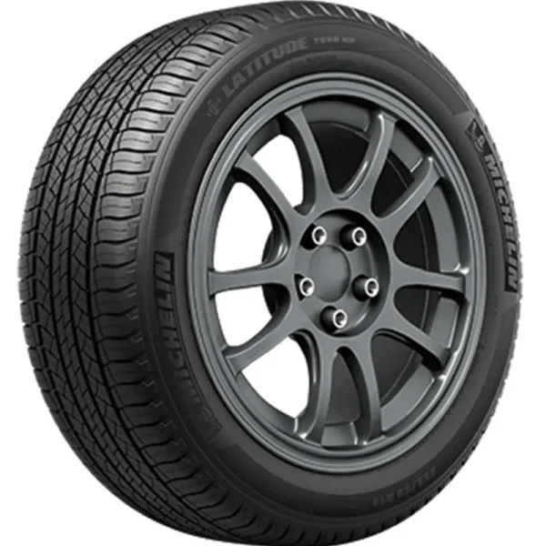 Latitude Tour HP 245/60R18 105H Tire