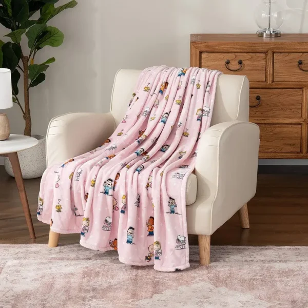Peanuts VelvetLoft Throw | Throws | Berkshire Blanket and Home Co. Peanuts Valentines Day Cards
