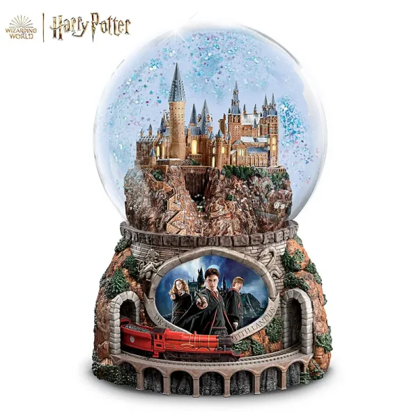 The Bradford Exchange Harry Potter Musical Glitter Globe with Rotating Train and Movie Image Lights Up