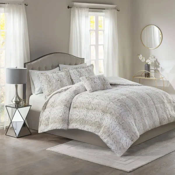 Madison Park - Zuri Faux Fur Comforter Set - Full/Queen - Snow Leopard