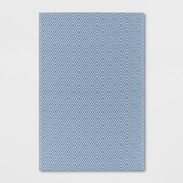 4'x6' Reversible Diamond Rectangular Loomed Indoor Outdoor Accent Rug Quilt Blue - Room Essentials