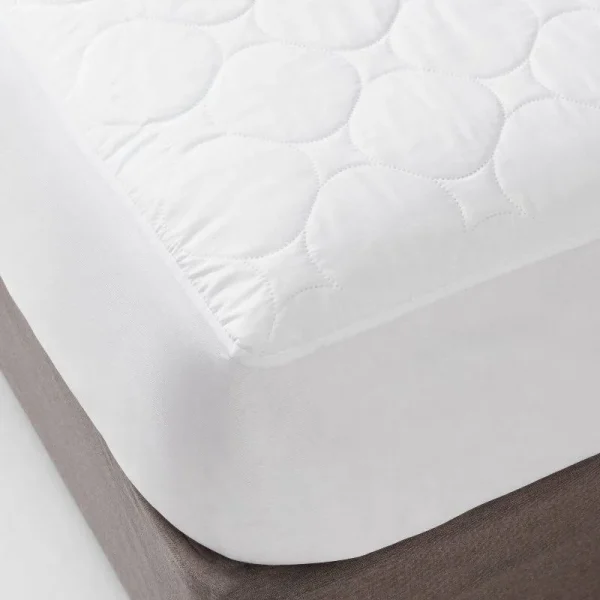 Twin/Twin XL Waterproof Quilted Mattress Pad - Room Essentials