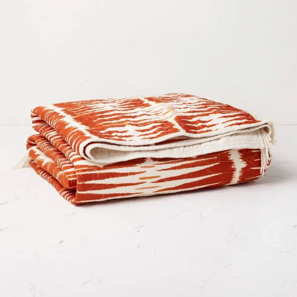 Full/Queen Printed with Fringe Groove Print Quilt White/Burnt Orange - Opalhouse Designed with Jungalow