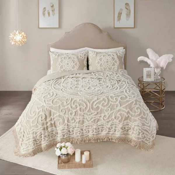 Madison Park - Laetitia Tufted Cotton Chenille Medallion Fringe Coverlet Set - Taupe - King/Cal King