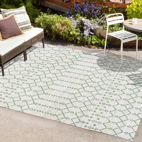 Jonathan Y Ourika Moroccan Geometric Textured Weave Indoor/Outdoor Area Rug - Green/Ivory - 3x5 Feet