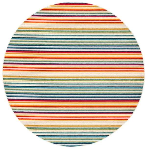 Safavieh Cabana 323 Indoor / Outdoor Rug Ivory / Green / 4'-5" x 6'-5"