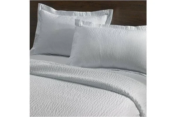 Courtyard by Marriott Hotel Rippled Coverlet - Queen
