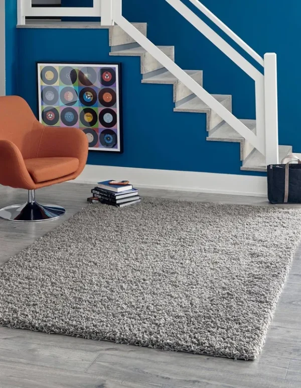 Unique Loom Solid Shag Cloud Gray 5 ft. x 8 ft. Area Rug