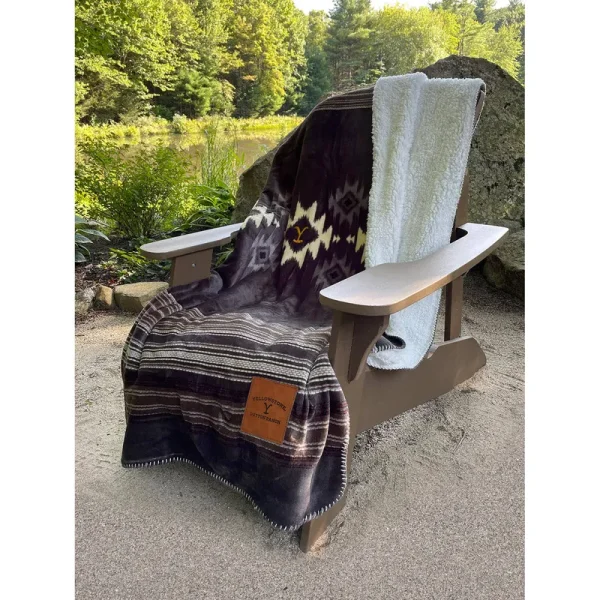 Yellowstone Silk Touch Sherpa Reverse Throw 60" x 70"